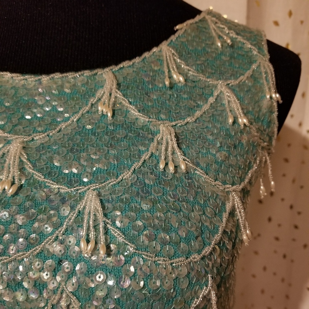 Sequined turquoise top, sleeveless - Picture 2 of 8